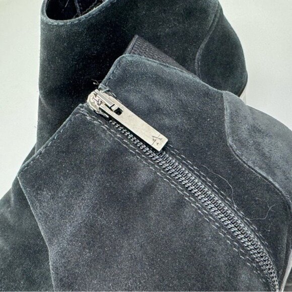 Aquatalia Black Suede Ankle Boots Block Heel Zipper Pointed Toe Size 7.5 - Picture 12 of 16